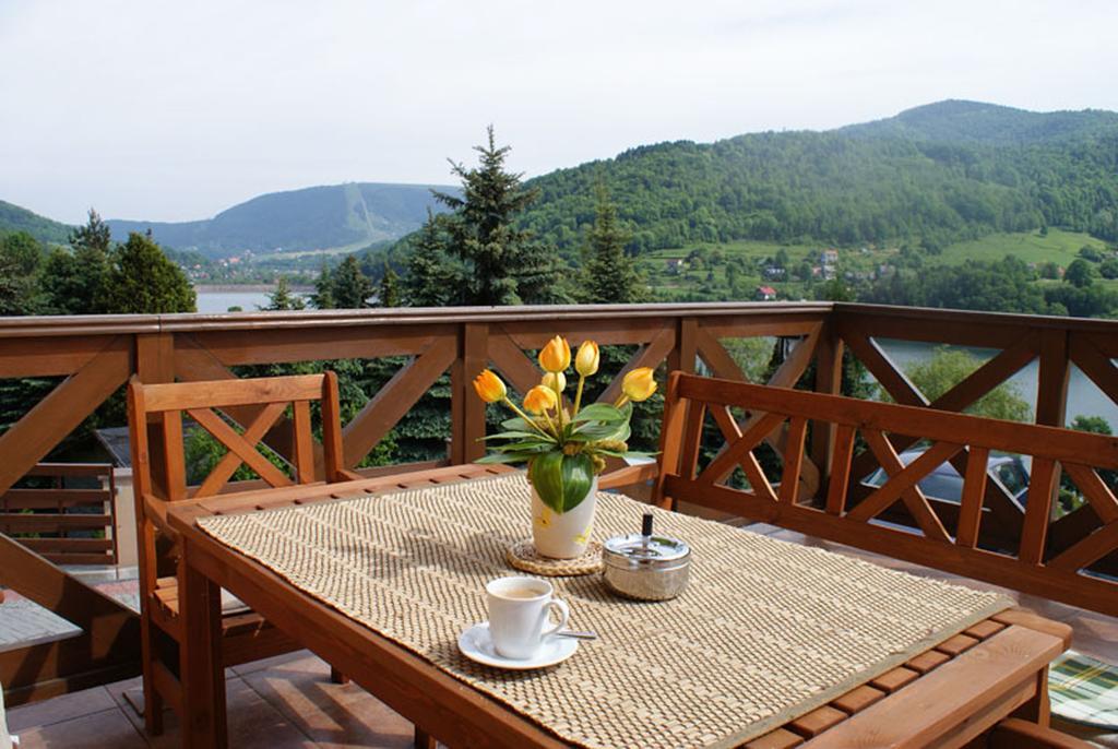 Dom W Gorach "Tresna" Hotell Exteriör bild