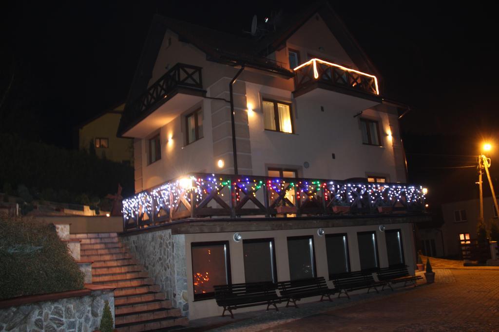 Dom W Gorach "Tresna" Hotell Exteriör bild